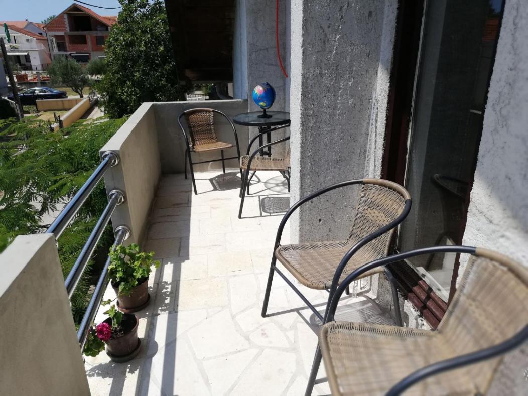 Apartment Zola 고르니 카린 외부 사진