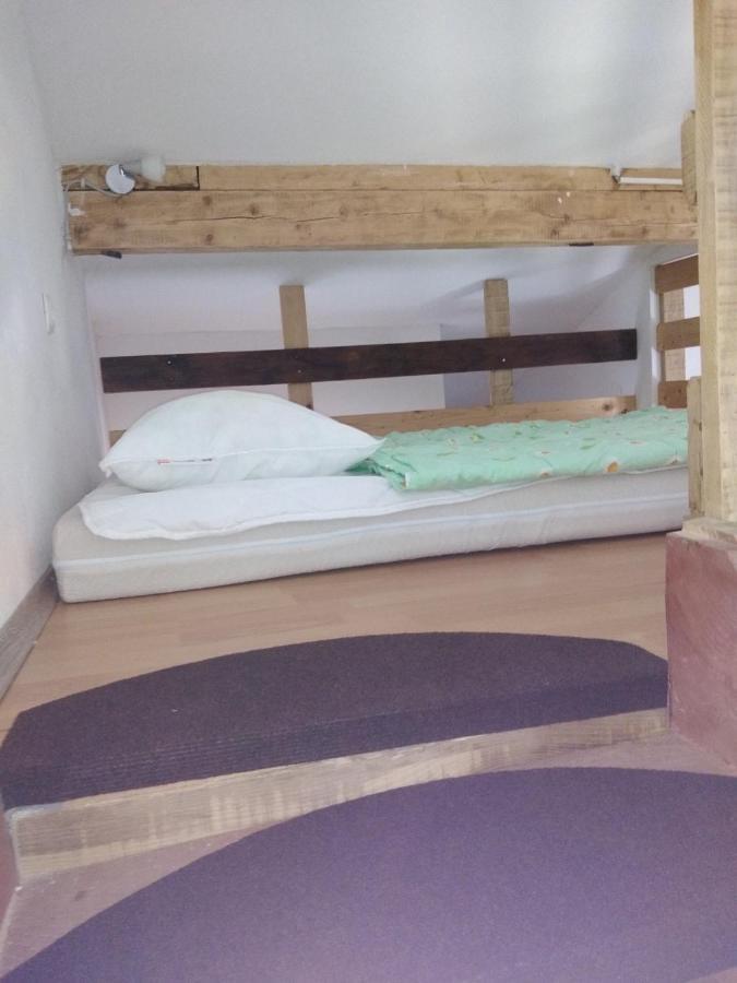 Apartment Zola 고르니 카린 외부 사진